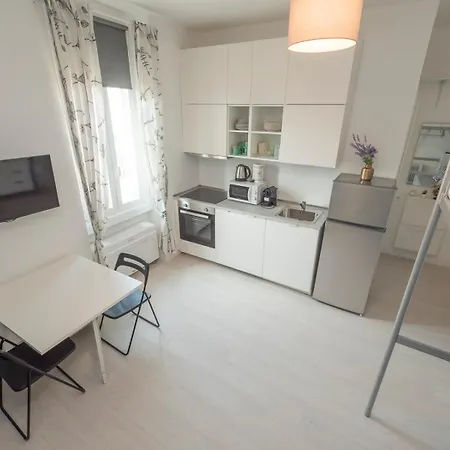Apartamento Ihost - Carcano 19 Milão